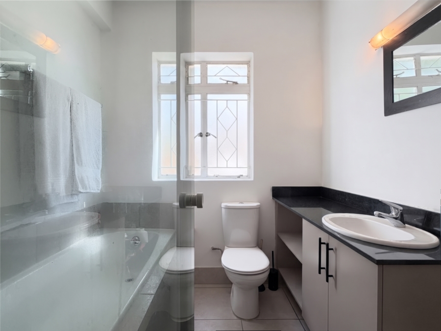 3 Bedroom Property for Sale in Gardens Western Cape